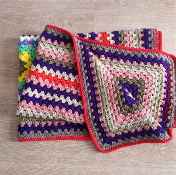 Crochet Afghan Blanket Retro Granny Square Bright Colors Knit Handmade - Picture 9 of 11